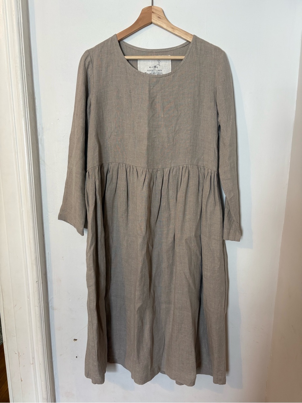 Not Perfect Linen long sleeve flowy midi dress (size small)